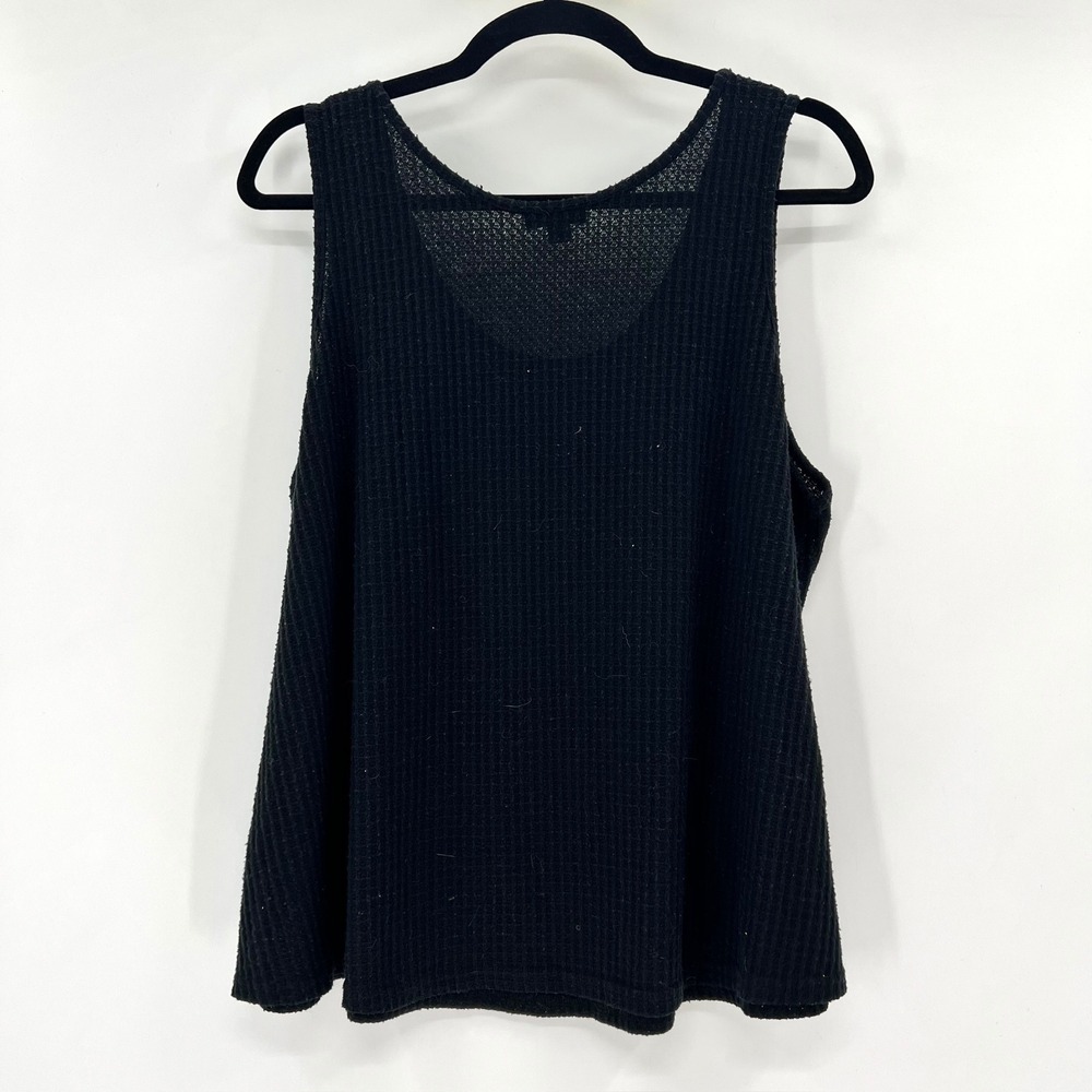 Venus Womens Black Waffle Knit Thermal Tank Top Scoop Neck Sleeveless 1X - Picture 3 of 5